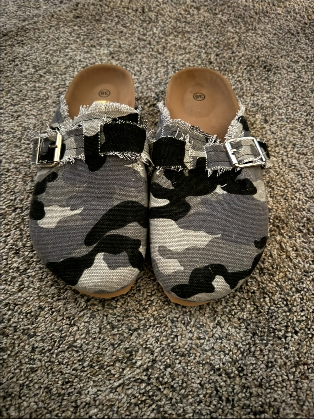Women’s Camo Slip-On Clog - Gray Camouflage